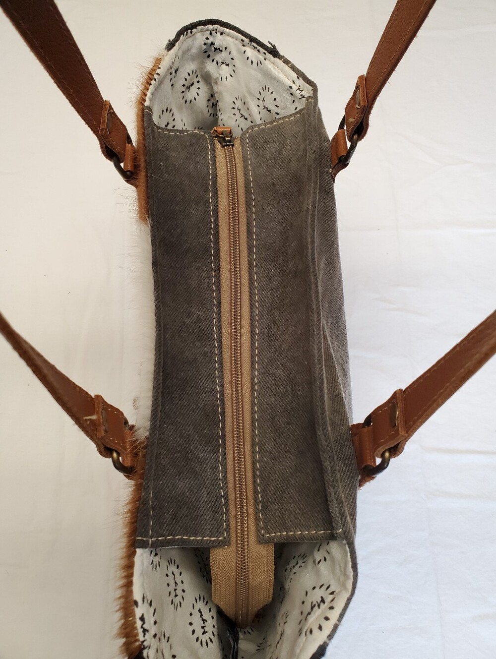 Myra Bag Cowhide Aztec Tote Tooled Leather Turquoise Concho Western Fringe Purse - Picture 8 of 9
